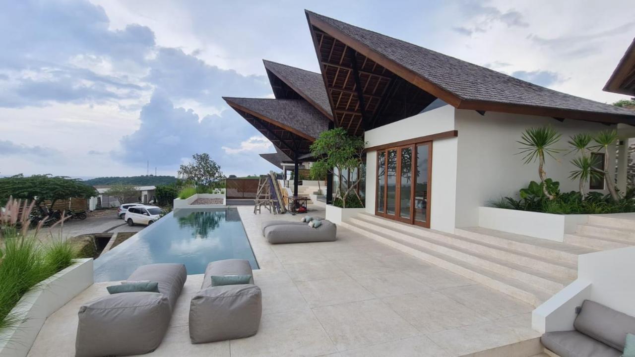 Villa Sarang Kuta  Luaran gambar