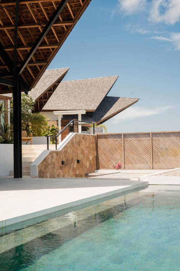 Villa Sarang Kuta  Luaran gambar